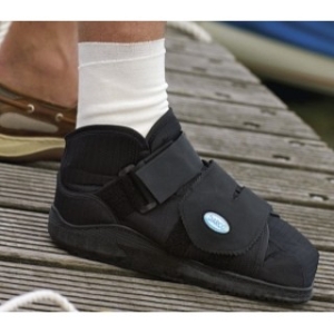 Darco International APQ2B - All Purpose Boot Medium Ea